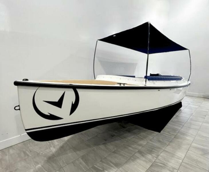 Vision Fantail 217