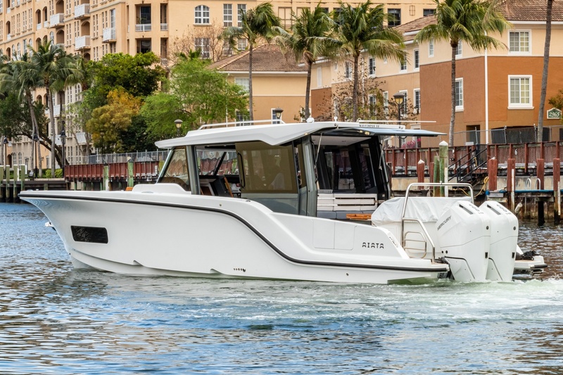  Other AIATA Wayfinder 38 Cabin