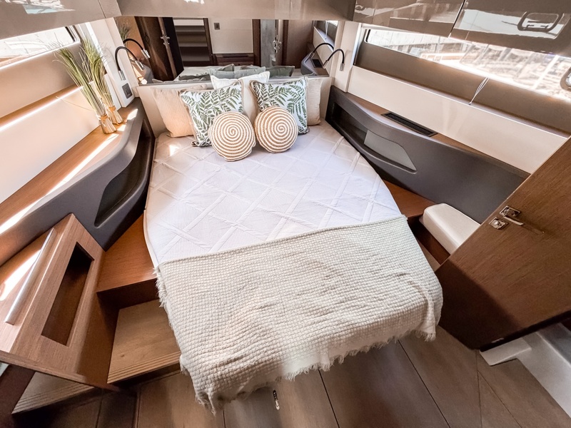  Wellcraft 44 Explorer