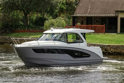 Beneteau Antares 9