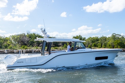 Other AIATA Wayfinder 38 Open