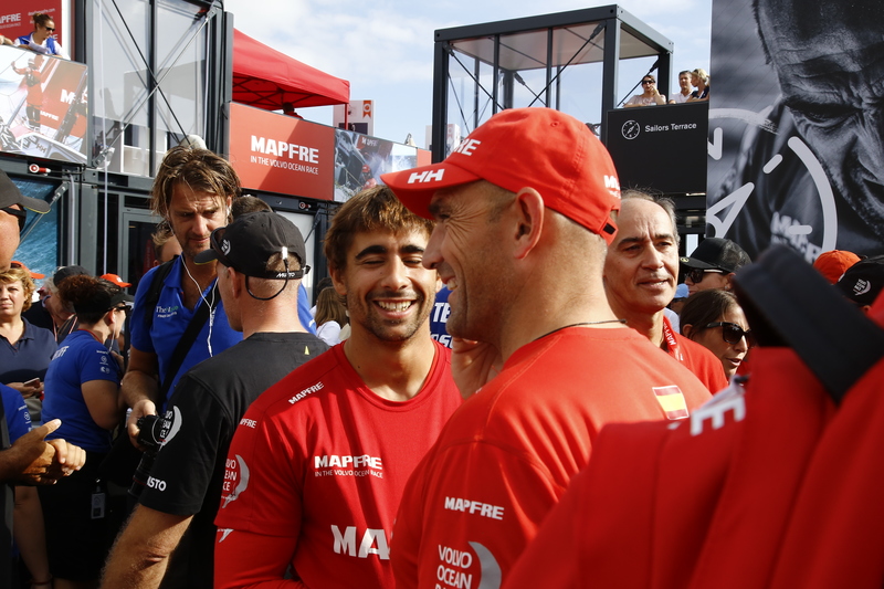 Sailors terass Sailors meet upp before take off. Volvo Ocean Race 2017-18