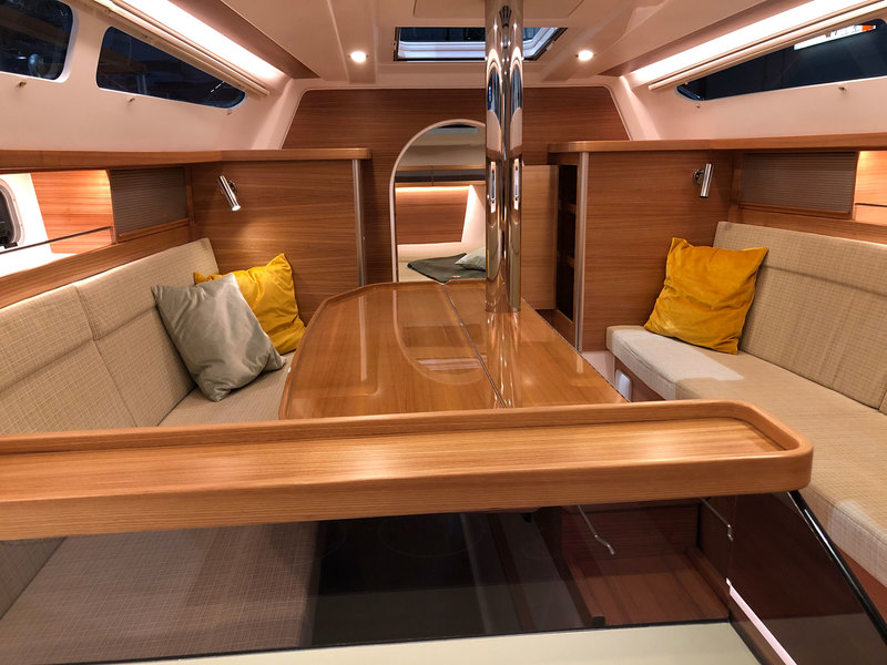 Saloon Dragon 40 wins Multihull of the year 2021